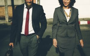 Trouver un emploi : 10 astuces pour vous aider.